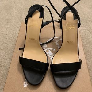 Loubi Queen 100 Nappa Black Sandal